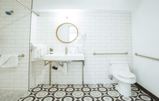 Welcome To The Belmont Shore Inn - Accessible Bathroom & Vanity